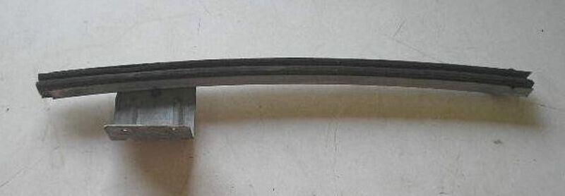 1996 Jeep Grand Cherokee Right Front Door Window Track - $4.88