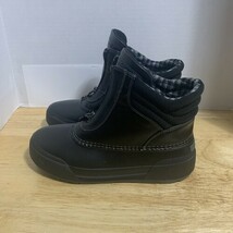 Easy Spirit Women Ankle High Bootie  Platform Waterproof Black 7M - $370.25 MXN