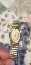 Vtg Timex Cr 1216 Cell Gold Tone Stainless Steel Back Ladies Watch - £7.83 GBP
