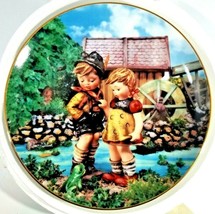 MJ Hummel Little Companions Collector Plates by Danbury Mint &quot;Hello Down There&quot; - £17.83 GBP