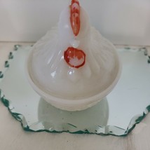 Vintage White Milk Glass Hen Chicken on nest 3 3/4 &quot;  So Cute - £9.77 GBP