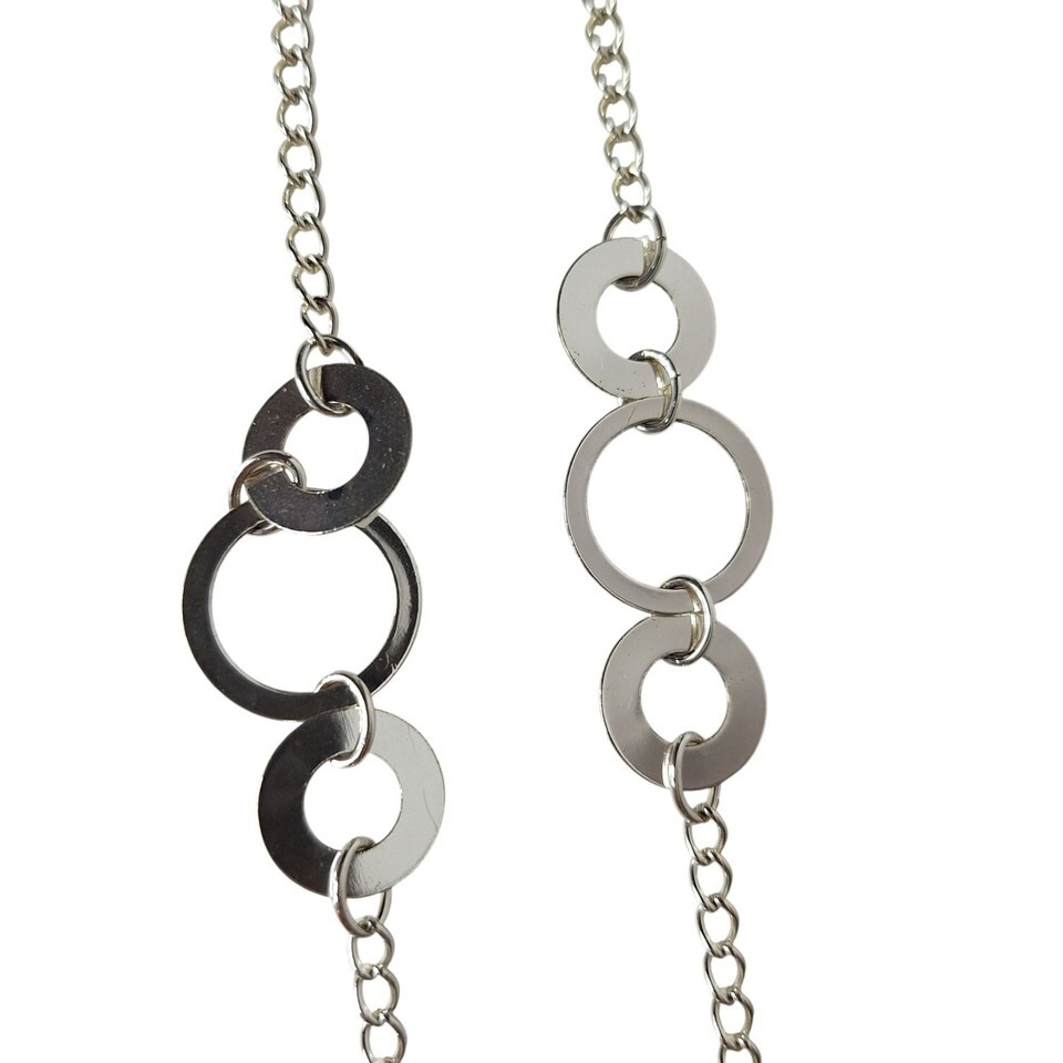 Silver Tone Geometric Chain Necklace Interlocking Rings Modern Jewelry Item image 2