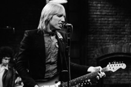 Tom Petty and the Heartbreakers 1979 performing on stage 18x24 Poster - $23.99