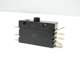 New ZF S-19E Pin Plunger Snap Action 15A Micro Switch E19-00A E1900A 0E1... - $15.43