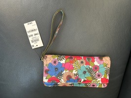 On 34th Angii Za Print Wallet - $461.34 MXN