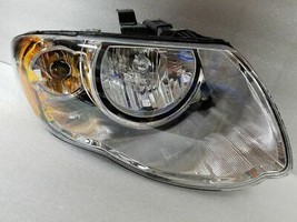 Passenger Right Headlight Long Wheelbase 119&quot; WB Fits 05-07 Town &amp; Country 14048 - £78.06 GBP