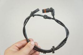 2011-2013 mercedes w221 s550 front right left side abs rotational speed ... - $25.87