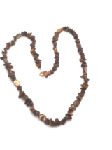 Vintage Genuine Tiger&#39;s Eye Stone Chip Necklace 25&quot; Granny Estate Tested - £26.42 GBP