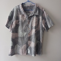 Mens Barefoot in Paradise Aloha Royals Casual Hawaiian Shirt Size XL Resortwear - £19.81 GBP