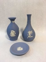 VINTAGE Set of Three Marshall Fields Blue Wedgwood Pieces 2 Vases &amp; Mini Plate - $180.17