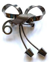 Vintage Silver-Tone Bow Brooch Pin - €6,52 EUR