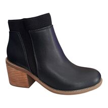 Korks Clove Women's Size 7.5 Black Ankle Block Heel Bootie Zip Stretch C... - $76.94