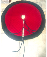 Velvet Quilted Red &amp; Green 48&quot; Christmas Tree Skirt - $16.28 CAD
