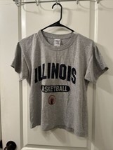 Gildan Boys Short Sleeve T-Shirt Illinois Basketball Size Small Gray - £17.84 GBP