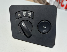 08-10 Ford F-250 F-350 Transfer Case 4x4 Switch Rear Park Assist Button ... - $49.49