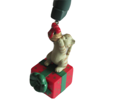 Read Vintage 1989 Noma Cat Reaching For Bell with Ornamotion Motor Ornament - £11.74 GBP