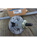 GY20785 GY20050 John Deere Spindle Assembly Each - £42.58 GBP