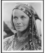 Honor Blackman - To the Devil a Daughter Original 1976 Hammer Films Photo - $15.75