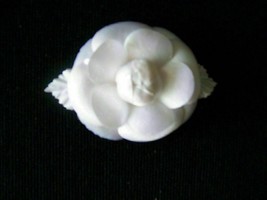 Chic Chic Classic Off White Silk Charmeuse Camellia Flower Pin Add Instant Style - £22.75 GBP