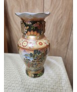 Japan Hand Painted Porcelain Asian Style Porcelain Vase  Gold Trim 8&quot; Vi... - $322.80 MXN