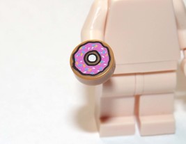 Donut Baked Cake Bakery Sweet Shop Round Piece Action Figures - $0.90