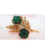 Vintage Goldtone Filgree Bezel Rhinestones Emerald Green Flower Brooch Pin - £19.98 GBP