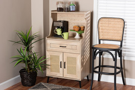 Charmant Oak Brown Wood Kitchen Cabinet - $3,416.32 MXN