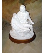 Franklin Mint Michaelangelo Pieta Fine Bisque Porcelain Statue 1989 Mary... - £66.03 GBP