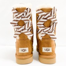 UGG BAILEY BOW DIAGONAL STRIPES CHESTNUT SHEARLING BOOTS 1115170 SZ 9US - £146.17 GBP