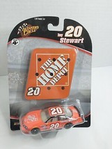 2006 Winners Circle 1/64 Tony Stewart #20 Home Depot w/Pit Board Magnet - £7.90 GBP