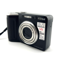 Nikon COOLPIX P60 8.1MP Digital Camera Black 5x Zoom VR Tested - $33.35