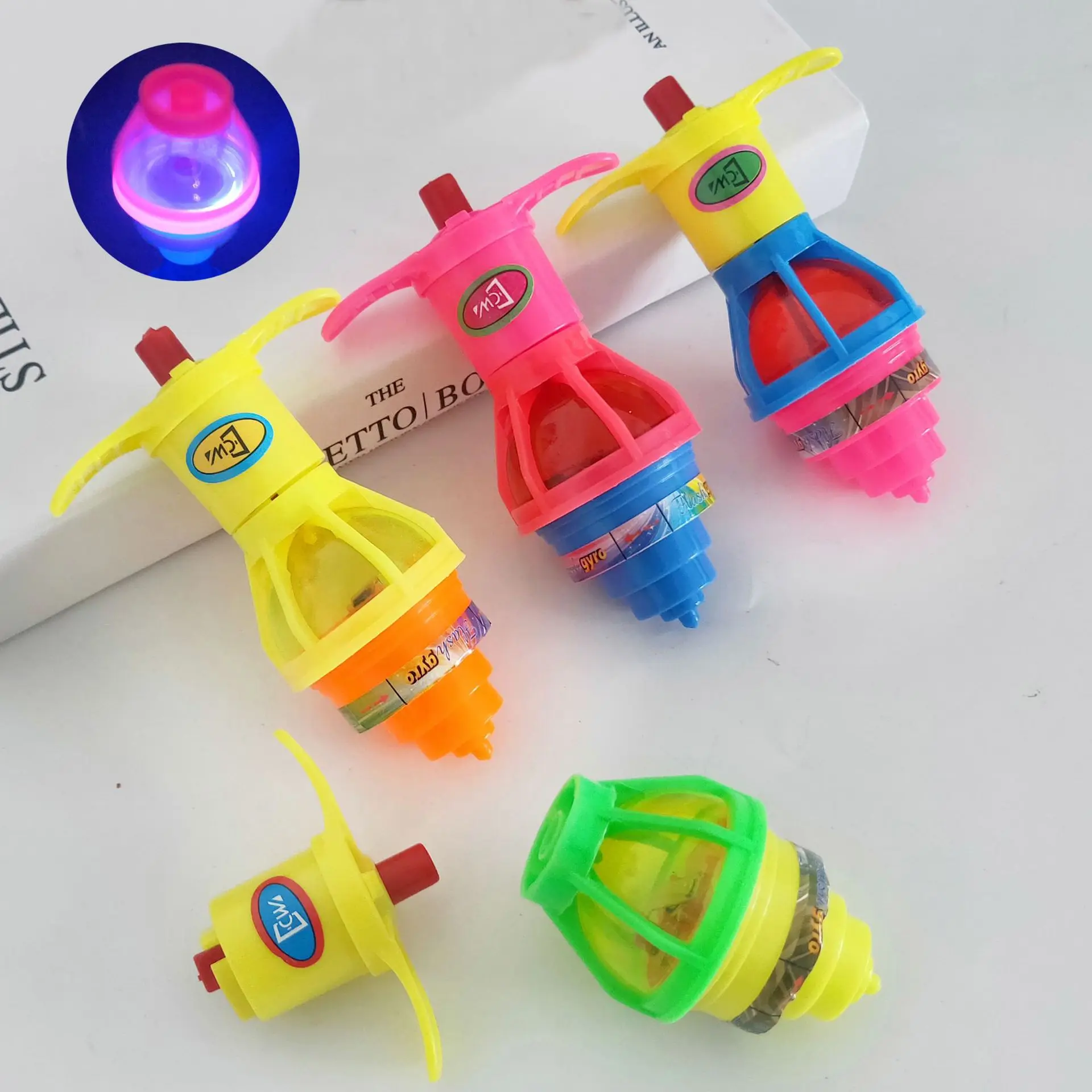 Flashing Ufo Spinning Tops Flashlight Led Toys With Gyroscope Novelty Bulk - £10.26 GBP+