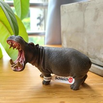 Schleich 14681- Hippopotamus Static Animal Models Plastic Toys - £17.20 GBP