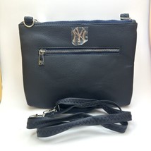 New York Yankees SGA Mother’s Day Women’s Purse Handbag Blue Bag 5/8 2022 - $23.36