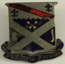 Vintage US Military ARMY DUI Insignia Pin 18 Infantry Division In Omnia ... - $184.27 MXN