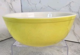 Vintage Pyrex Large Yellow #404 Nesting Mixing Bowl 4 Quart - $19.99