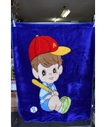 BABY SIZE BLANKET BEDSPREAD WITH A PICTURE OF A BOY PLAYING BASEBALL - £19.39 GBP