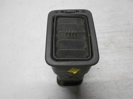 1999-2006 CHEVY TAHOE/ SUBURBAN FRONT LH DASH AIR VENT 15770977 OEM - £27.51 GBP