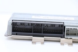 Land Rover LR4 Jaguar XJL XJ Air Suspension Control Module Unit AH42-14D392-AB image 3