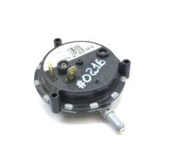 Carrier Bryant 9375VS-0010 Furnace Air Pressure Switch 5452083 -0.45PF u... - $19.00