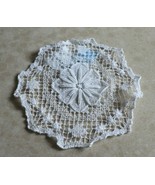 LARGE LOT VINTAGE BATTENBURG LACE, CUT-OUTS AND DOILIES PRICED INDIVIDUALLY - $1.35 CAD+