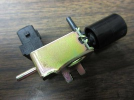 Denso 91-94 Saturn S-Series Emission Control Valve EGR Vacuum Solenoid 2... - $652.87 MXN