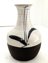 Handmade Pottery Sake Jar, Jug or Bud Vase White &amp; Brown 4.5&quot;H 3&quot;W Signed EUC - £7.90 GBP