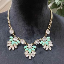 Women&#39;s Chunky Oversized Multicolor Bib Faux Large Crystal Statement Necklace - £23.92 GBP