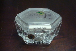 Waterford Crystal Music Box , &quot;2001-O-Christmas-Tree&quot; [a7] - £118.70 GBP