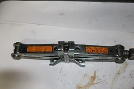 2006-2008 INFINITI FX35 EMERGENCY CAR JACK W/ TOOLS K7359 image 2