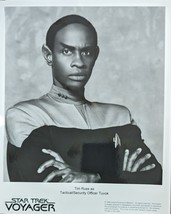 Star Trek Voyager Tim Russ as Officer Tuvok 10x8 1994 Press Photo  - £4.44 GBP