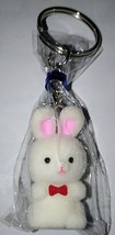 White Rabbit With Pinkish Ear Keychain - £5.54 GBP
