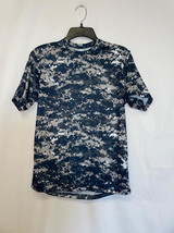 Badger Sport Youth Pixel-Camo T-Shirt Size LY NWOT - £5.34 GBP