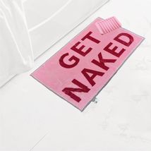 DSB Get Naked Bath Mat 20x32 Pink Rainbow Letters Non Slip Microfiber - €14,99 EUR DSB Get Naked Bath Mat 20x32 Pink Rainbow Letters Non Slip Microfiber - €14,99 EUR